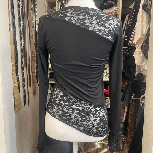 Orange Kiss Y2K goth black lace long sleeve asymmetrical hem top- - Picture 4 of 7